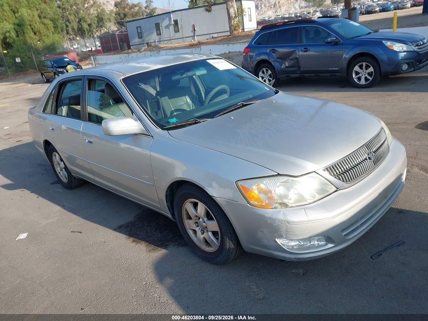 2002 TOYOTA AVALON XL