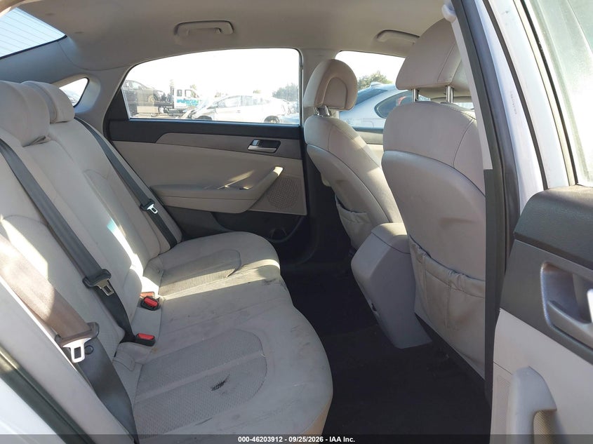 2016 HYUNDAI SONATA 2.4L SE · Фото 8