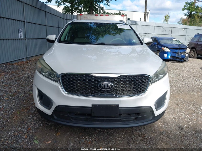 KIA SORENTO 2017 VIN 5XYPGDA52HG280666