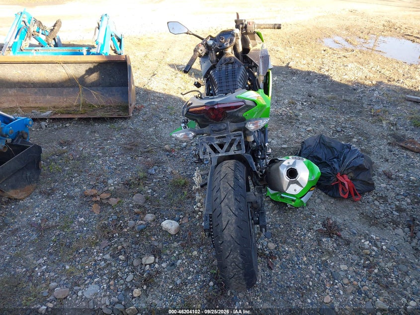 KAWASAKI EX500 2025