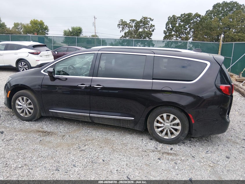 CHRYSLER PACIFICA 2018 VIN 2C4RC1BGXJR309528