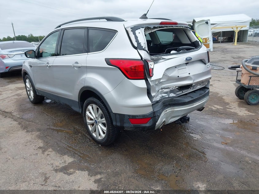 Vin: 1fmcu9hd1kuc51842, lot: 46704213, ford escape sel 20193