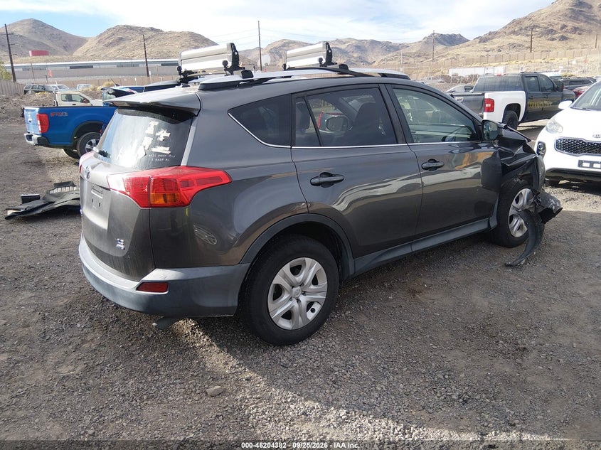 2014 TOYOTA RAV4 LE · Photo 4