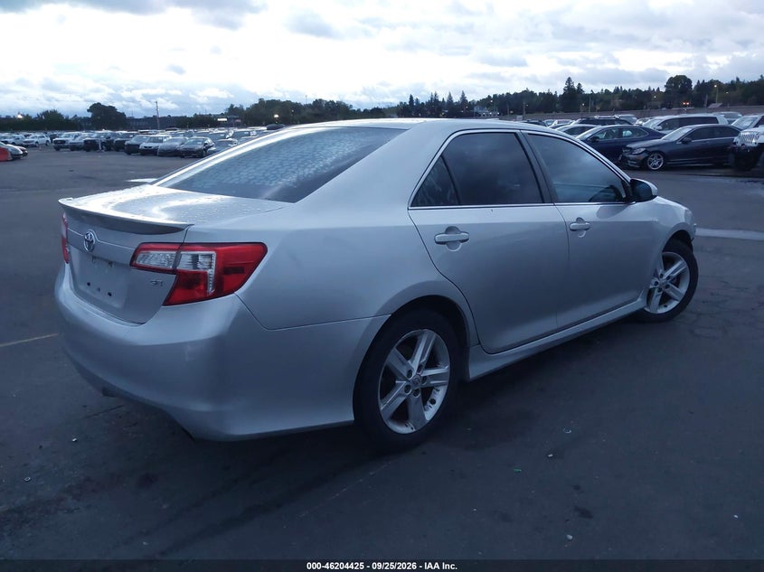 Vin: 4t1bf1fk4du297564, lot: 46704337, toyota camry se 20134
