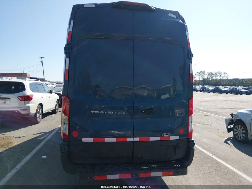 FORD TRANSIT-250 CARGO VAN 2020 VIN 1FTBR3X83LKB13672