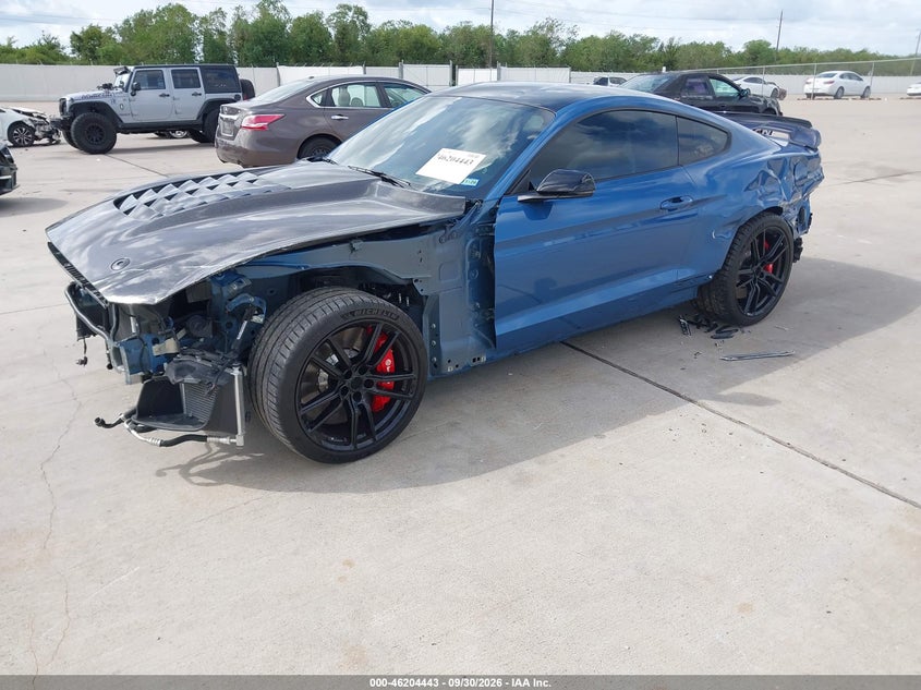 2020 Ford Mustang Shelby Gt500 Fastback, Front & Rear, IAAI, VIN 1FA6P8SJXL5502151 — photo 2