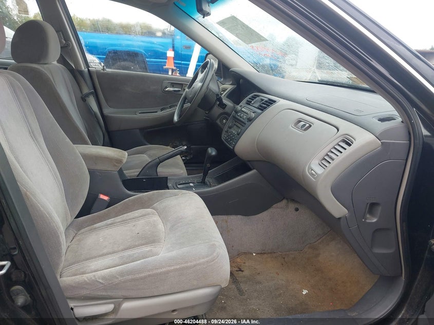 HONDA ACCORD SDN 2000 VIN 1HGCG5643YA021447