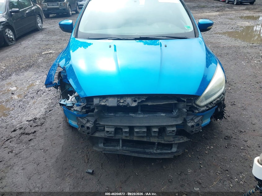 FORD FOCUS 2015 VIN 1FADP3K2XFL318007