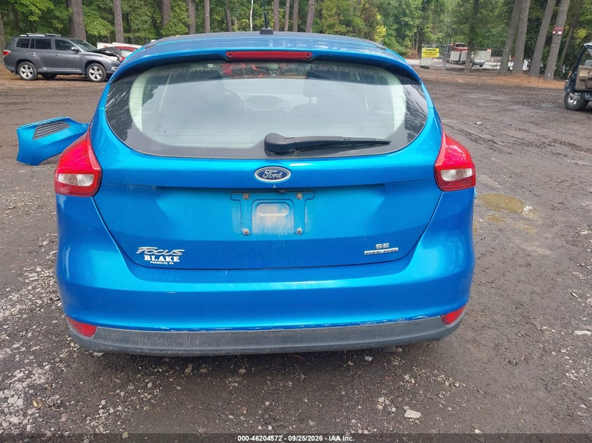 2015 FORD FOCUS SE · Фото 17