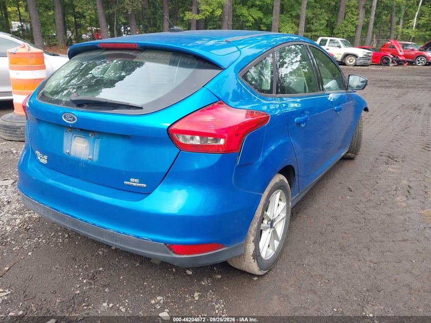 2015 FORD FOCUS SE · Фото 4