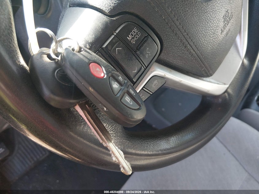 2016 TOYOTA SIENNA LE · Photo 11