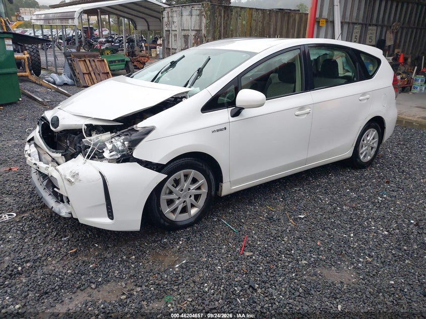 Vin: jtdzn3eu1fj018063, lot: 46704569, toyota prius v two 20152