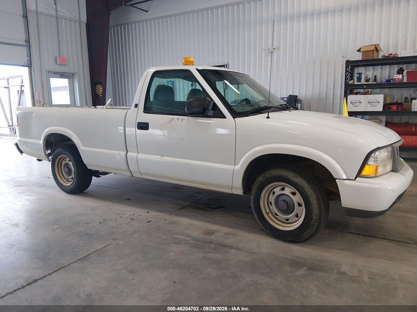2000 GMC Sonoma Sl, Rear, IAAI, VIN 1GTCS14W6YK272628
