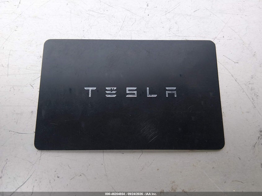 TESLA MODEL Y - zdjęcie 11