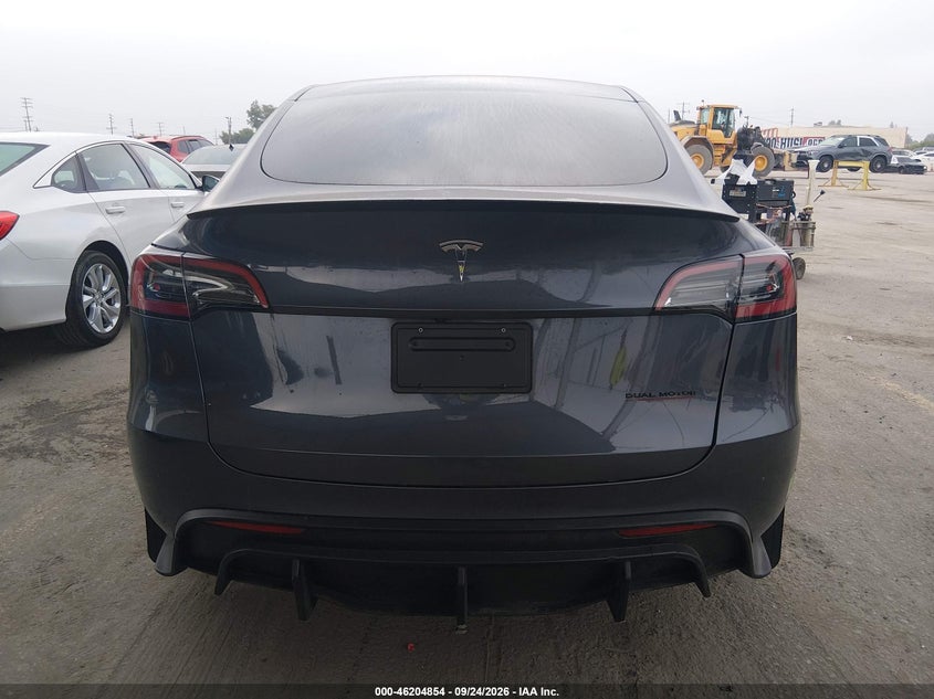 TESLA MODEL Y - zdjęcie 16