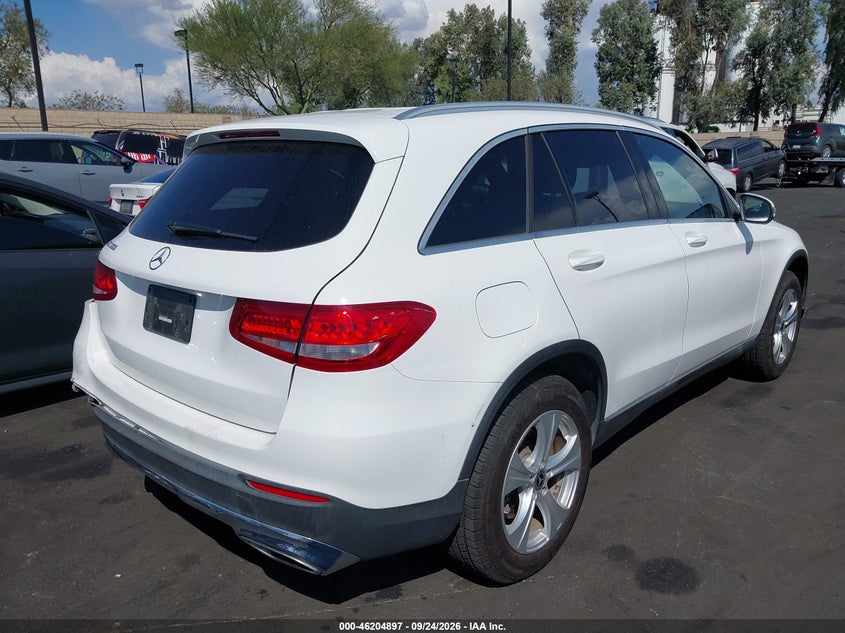 Vin: wdc0g4jb8jv086465, lot: 46704809, mercedes-benz glc 300 20184