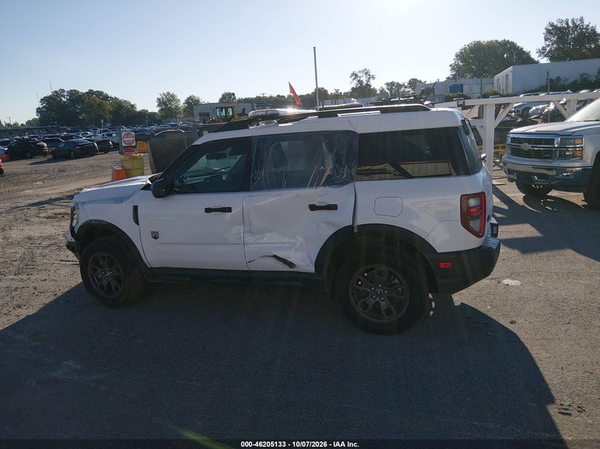 Фото 15 - FORD BRONCO SPORT