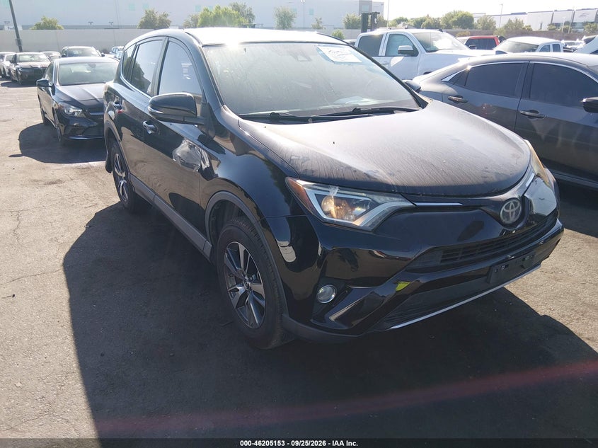 Vin: 2t3wfrevxjw446364, lot: 46705065, toyota rav4 xle 2018 img_1