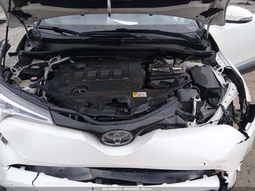 TOYOTA C-HR - zdjęcie 10