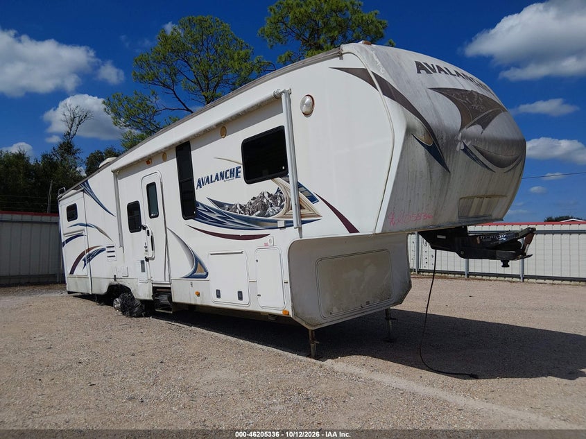 2012 Keystone Avalanche Series M-3