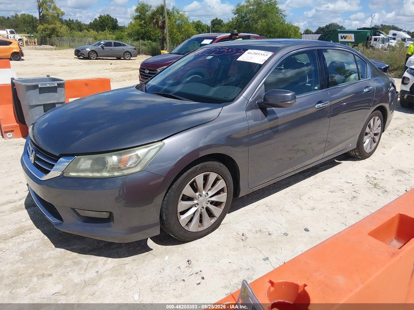 2015 Honda Accord, Удар ззаду, IAAI, VIN 1HGCR3F86FA012790 — фото 2