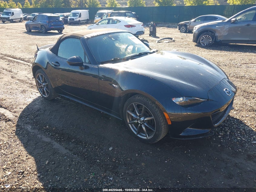 Vin: jm1ndad71g0113649, lot: 46705358, mazda mx-5 miata grand touring 2016 img_1