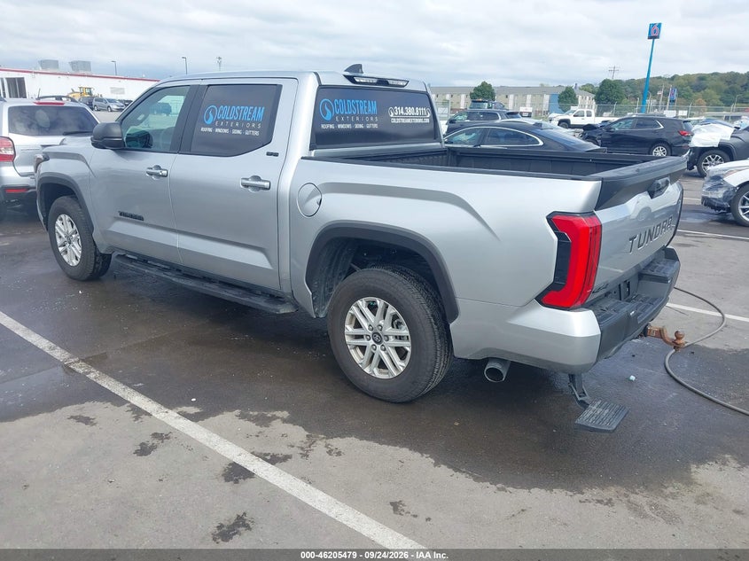 Vin: 5tfla5db6tx370402, lot: 46705391, toyota tundra sr5 crewmax 5.5' bed 20263