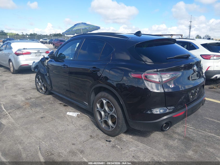 Vin: zaspakan4s7d95724, lot: 46705403, alfa romeo stelvio sprint awd 20253