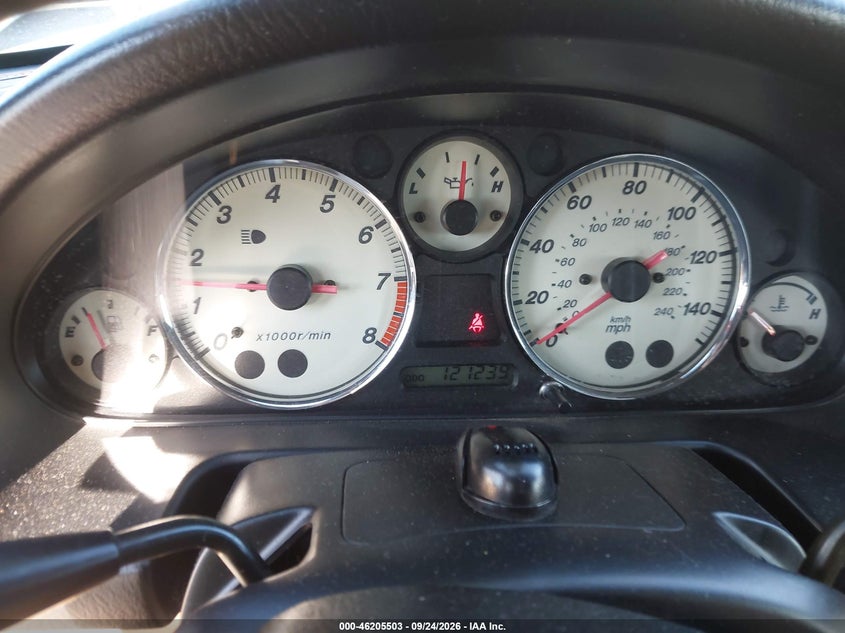 MAZDA MX-5 MIATA 2001 VIN JM1NB353210211576