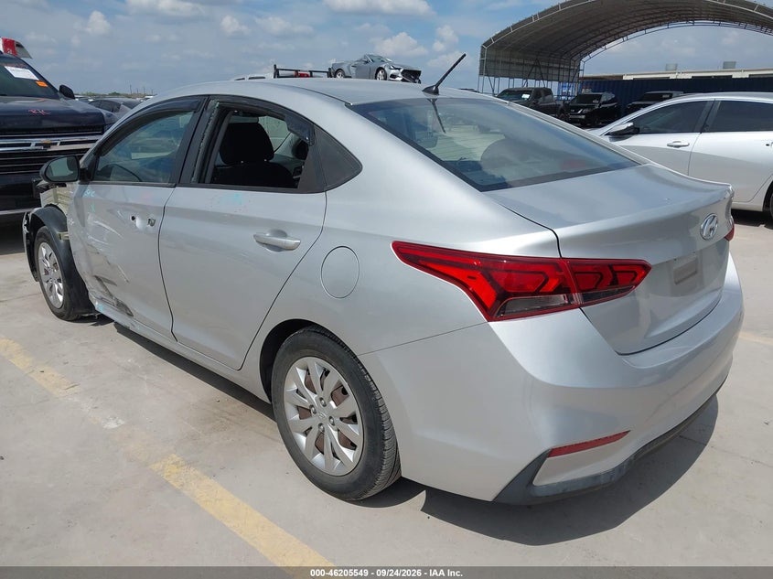 Vin: 3kpc24a33je033106, lot: 46705461, hyundai accent se 20183