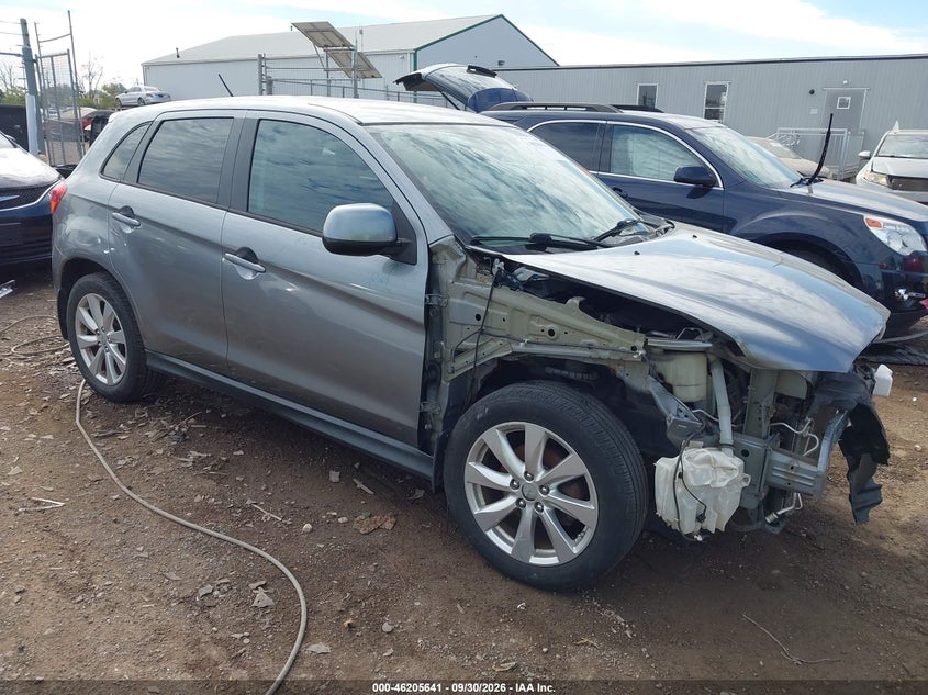 2015 MITSUBISHI OUTLANDER SPORT 2.4 ES