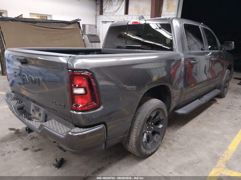 Vin: 3c6srfgp4t4168480, lot: 46705615, ram 1500 express  4x4 5'7 box 20264