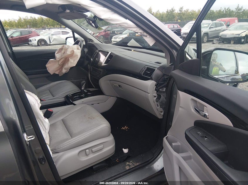 2017 HONDA RIDGELINE RTL-E · Photo 5
