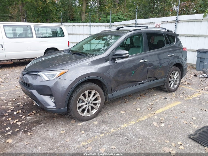 2017 Toyota RAV 4, Левый бок, IAAI, VIN 2T3DFREV1HW599703 — фото 2