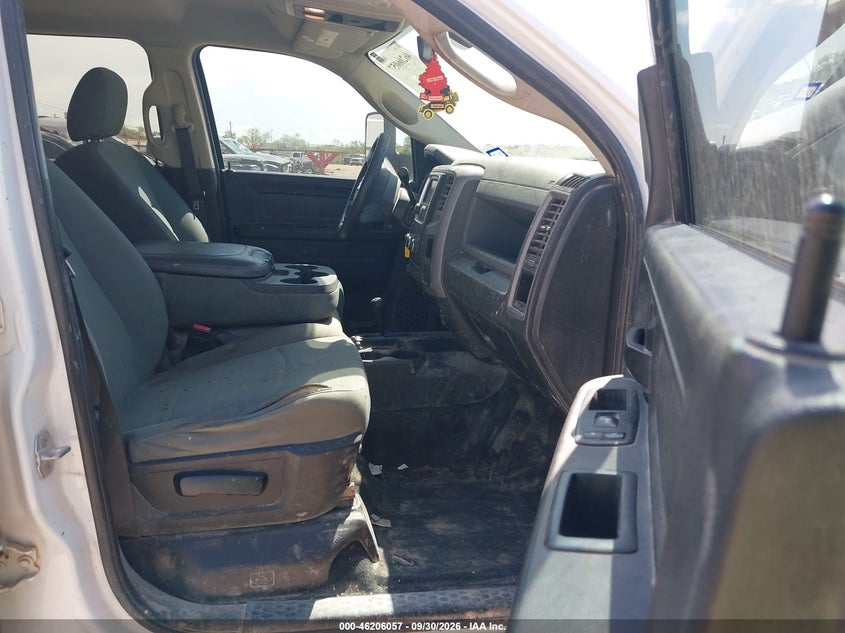 RAM 2500 2018 VIN 3C6UR5HJ2JG307515