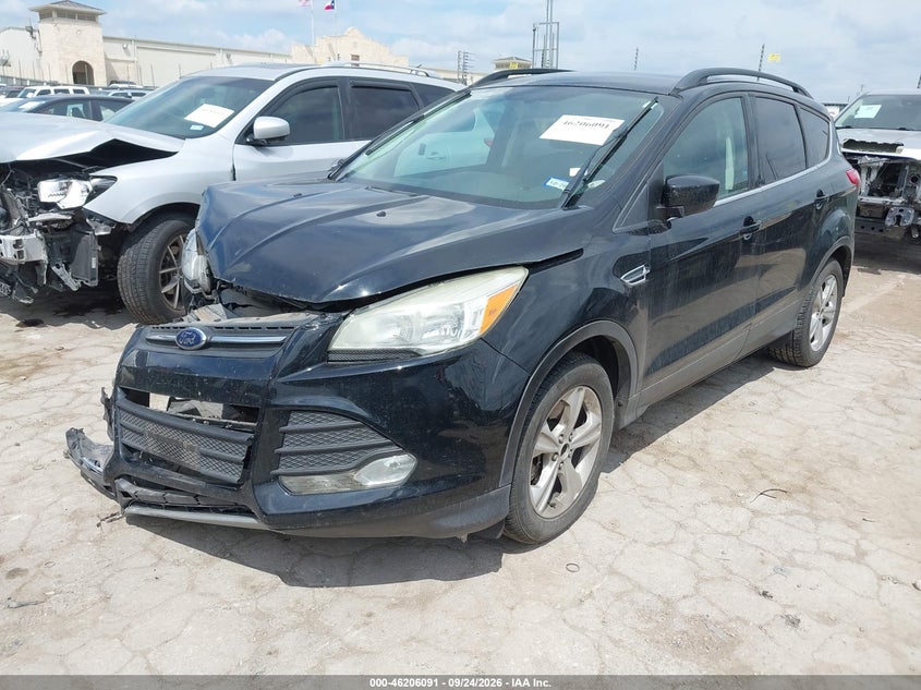 Vin: 1fmcu9gx2guc57717, lot: 46706003, ford escape se 20162