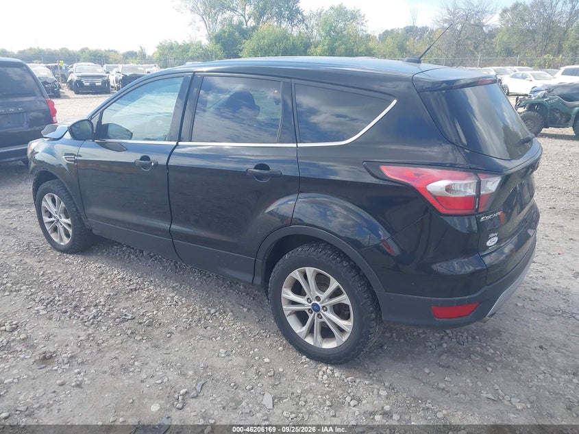 Vin: 1fmcu9gd3hue39336, lot: 46706081, ford escape se 20173