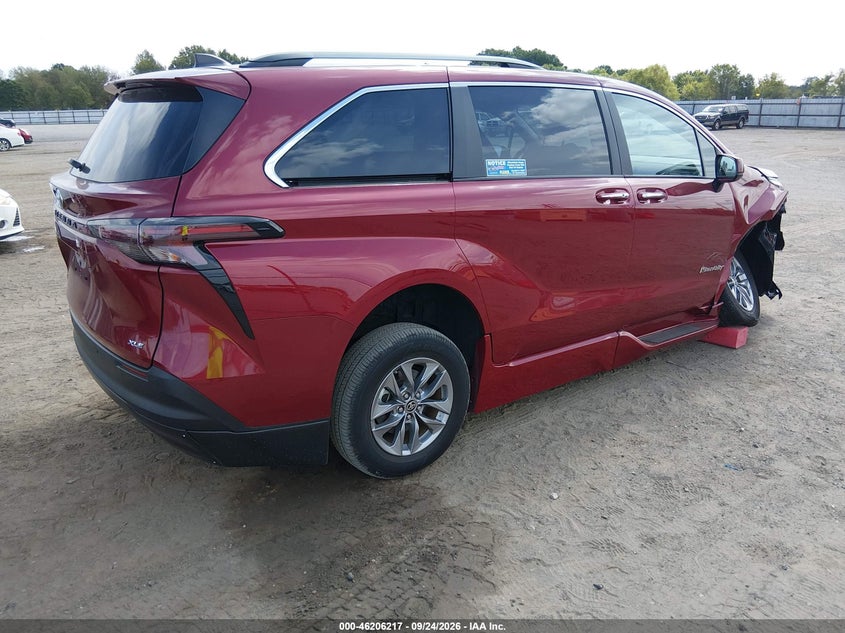 Vin: 5tdjrkec0ss242733, lot: 46706129, toyota sienna xle 20254