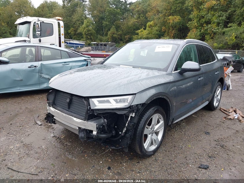 AUDI Q5 - zdjęcie 2