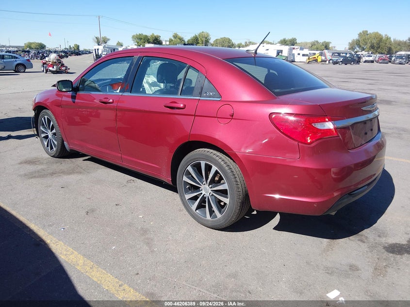 Vin: 1c3ccbcg0dn701935, lot: 46706300, chrysler 200 limited 20133