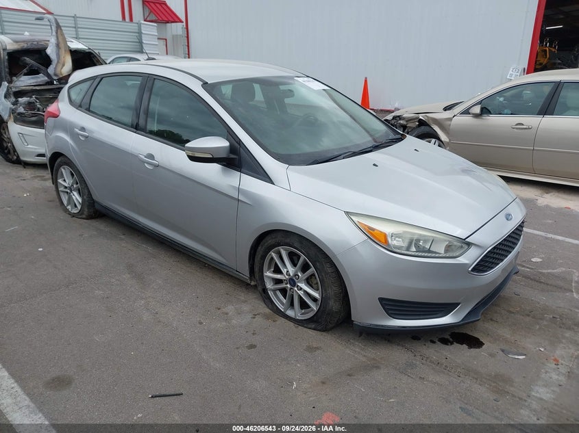 Vin: 1fadp3k23fl223756, lot: 46706455, ford focus se 2015 img_1