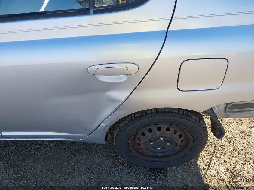 TOYOTA ECHO 2000 VIN JTDBT1237Y0078932
