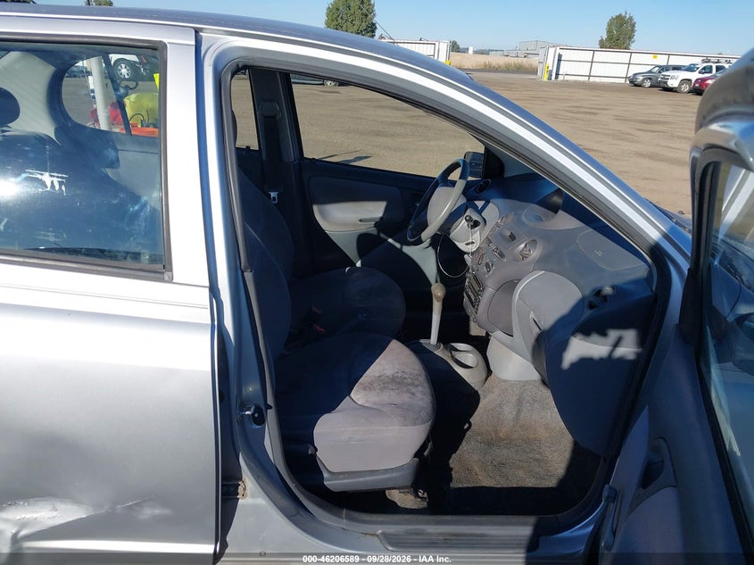 TOYOTA ECHO 2000 VIN JTDBT1237Y0078932