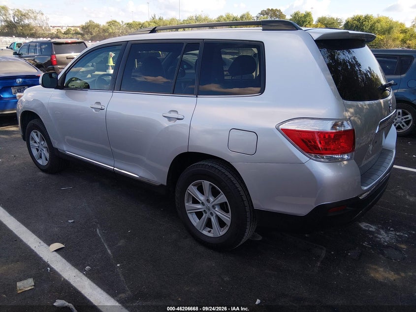 Vin: 5tdzk3eh7ds125825, lot: 46706580, toyota highlander se 20133