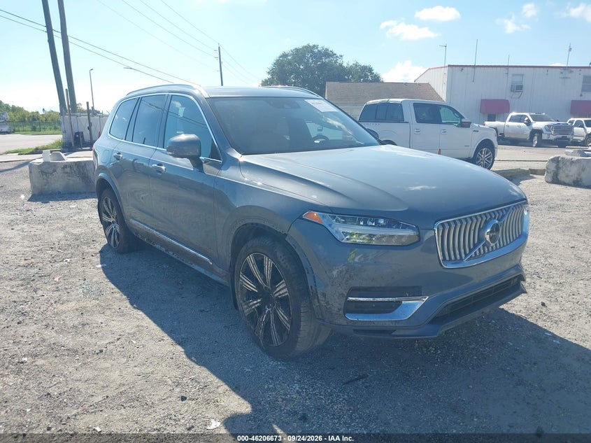 VOLVO XC90 - zdjęcie 1