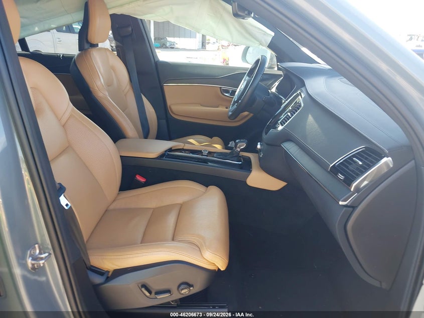 VOLVO XC90 - zdjęcie 5