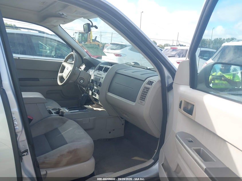 FORD ESCAPE 2008 VIN 1FMCU031X8KE62180