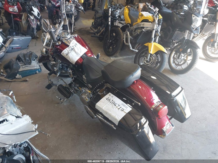 HARLEY-DAVIDSON FLSTC 2017