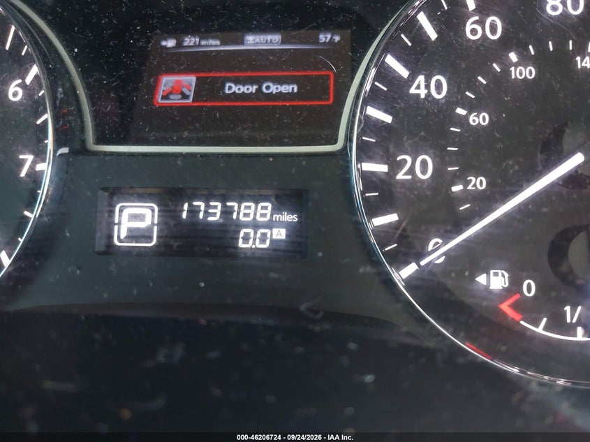 NISSAN PATHFINDER 2013 VIN 5N1AR2MM3DC674209