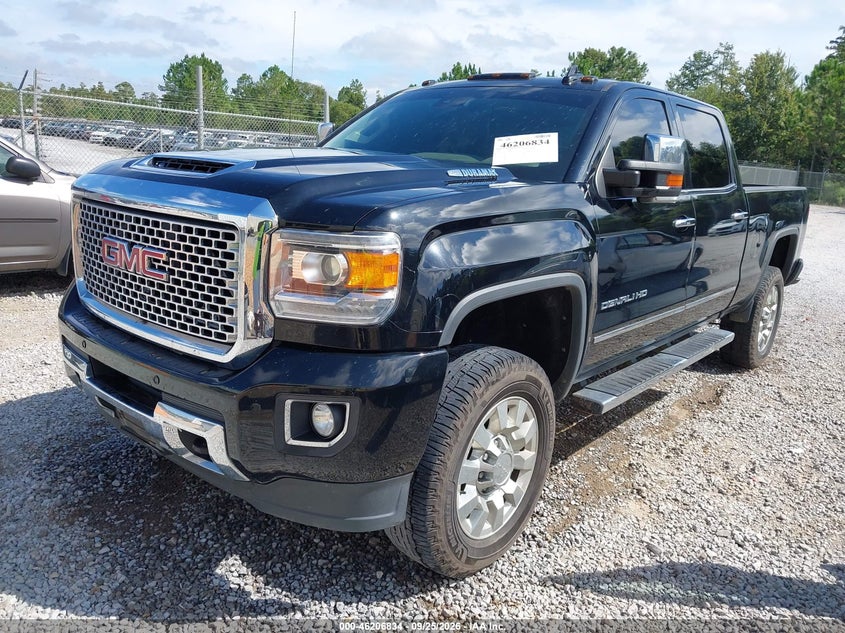 2017 GMC Sierra, Повреждение двигателя, IAAI, VIN 1GT12UEY8HF169972 — фото 2